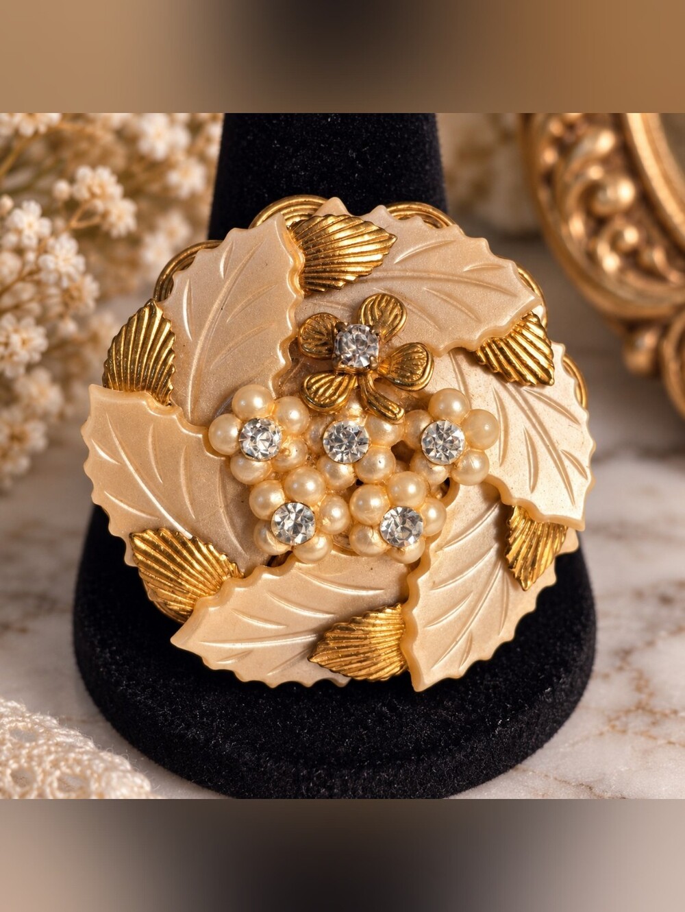 Vintage LERU Brooch Pendant Gold Tone Faux Pearl Rhinestone Leaf Floral Design